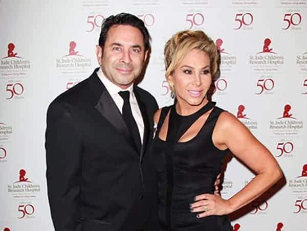 Lisa Kelly is married to husband Traves Kelly